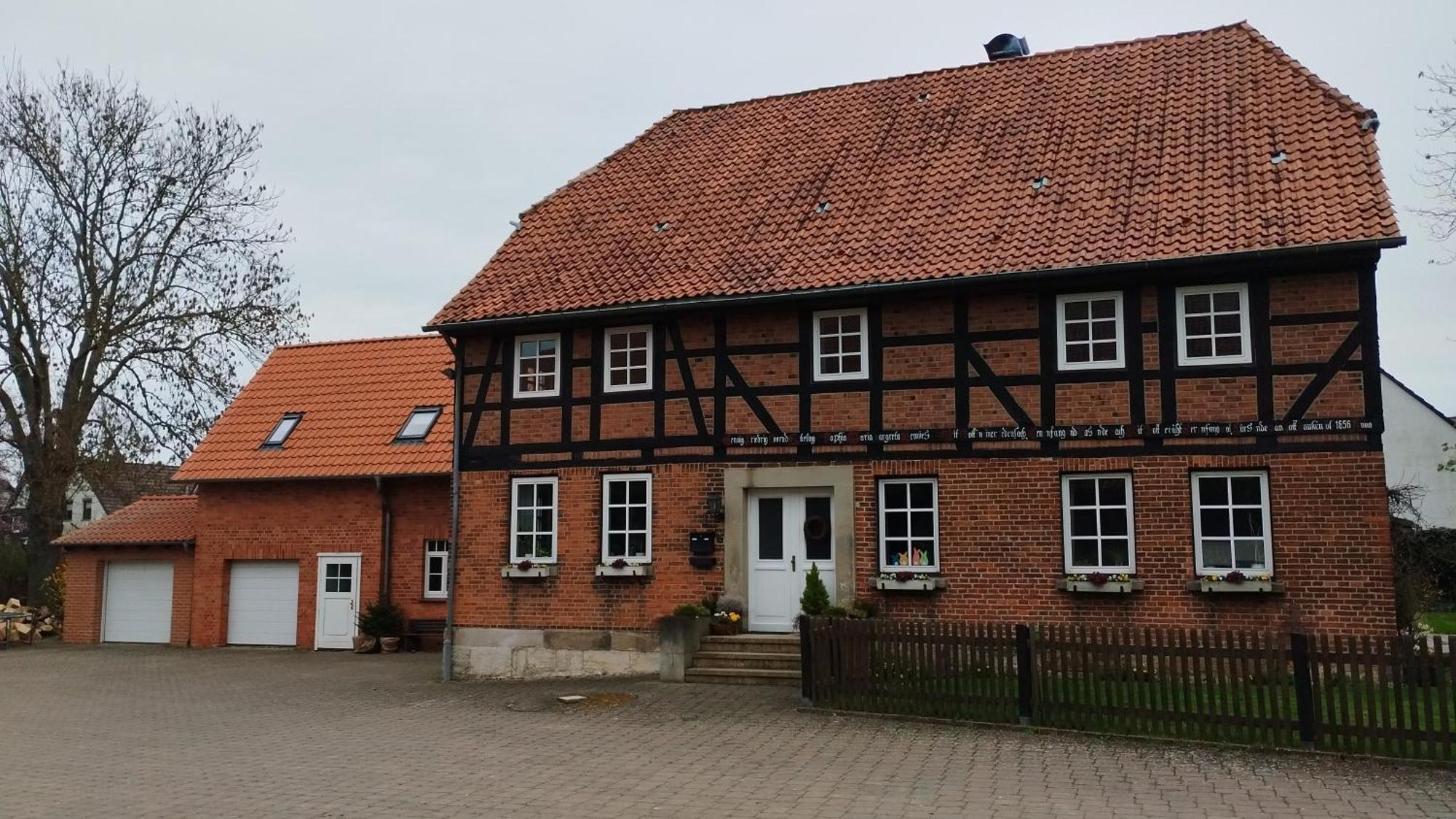 Wohnen Auf Dem Bauernhof Leilighet Laatzen Eksteriør bilde